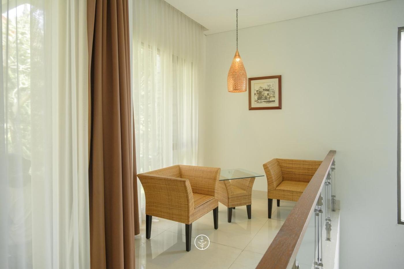 Hikari Hill View Villa 7 Bedrooms With A Private Swimming Pool And Billiard Bandung Exterior photo
